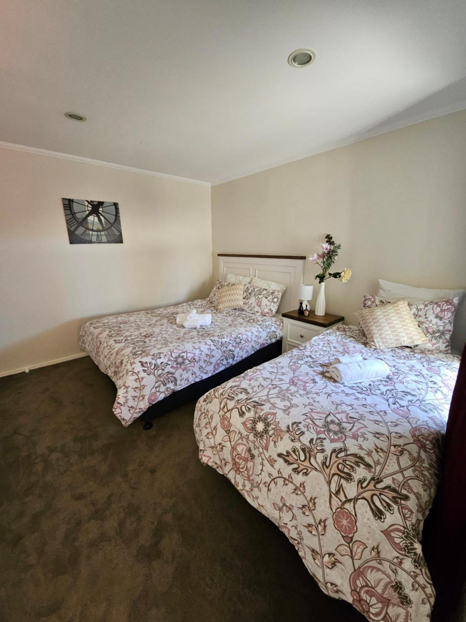 Little Gem In Papamoa Hotel Exterior photo